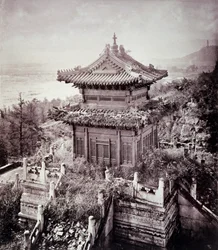 Überwucherte Pagode, ca. 1855-65